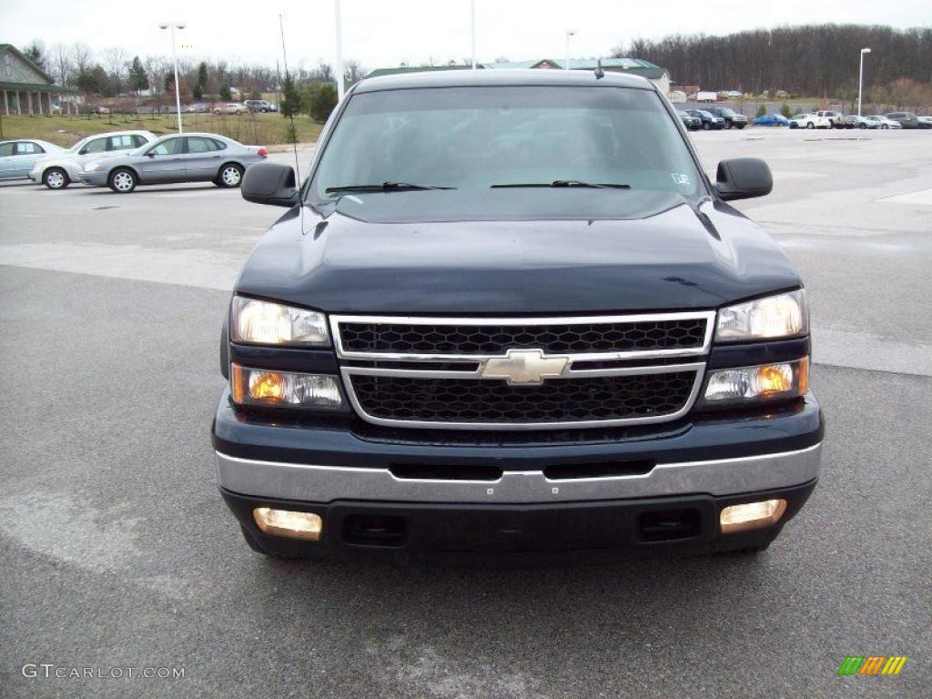 2006 Silverado 1500 Z71 Extended Cab 4x4 - Blue Granite Metallic / Dark Charcoal photo #16