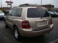 Sonora Gold Pearl - Highlander V6 4WD Photo No. 2