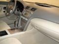 Aloe Green Metallic - Camry LE Photo No. 24