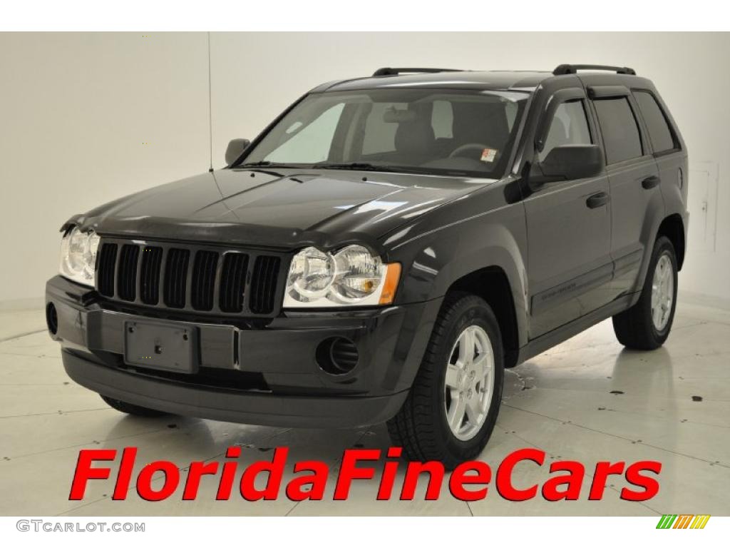 2006 Grand Cherokee Laredo - Black / Medium Slate Gray photo #1