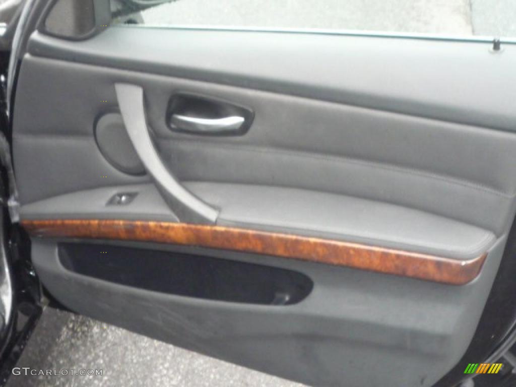2007 3 Series 335i Sedan - Black Sapphire Metallic / Black photo #27
