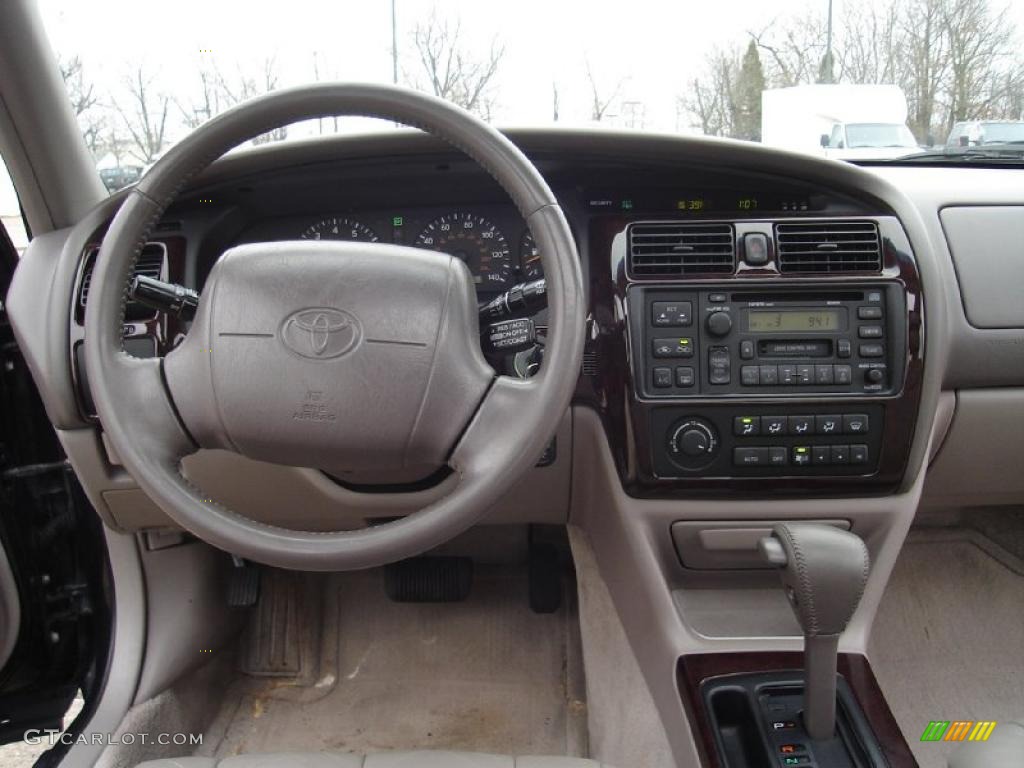 1998 Avalon XLS - Black / Gray photo #17