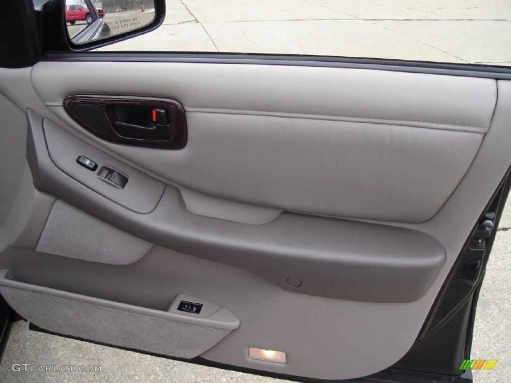 1998 Avalon XLS - Black / Gray photo #19