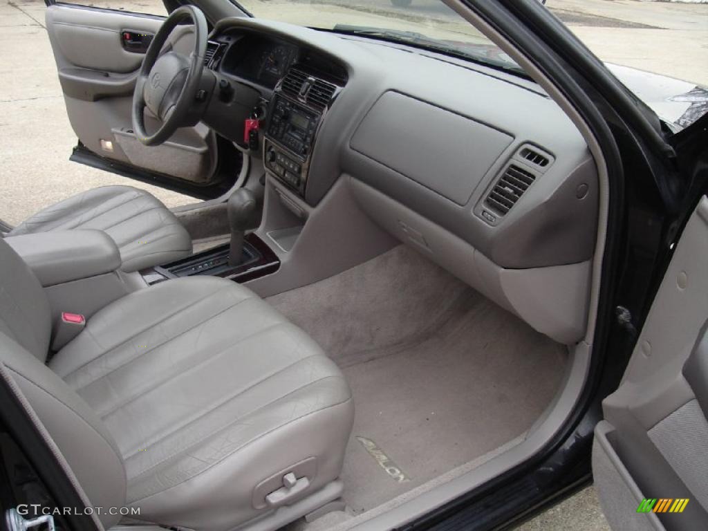 1998 Avalon XLS - Black / Gray photo #20