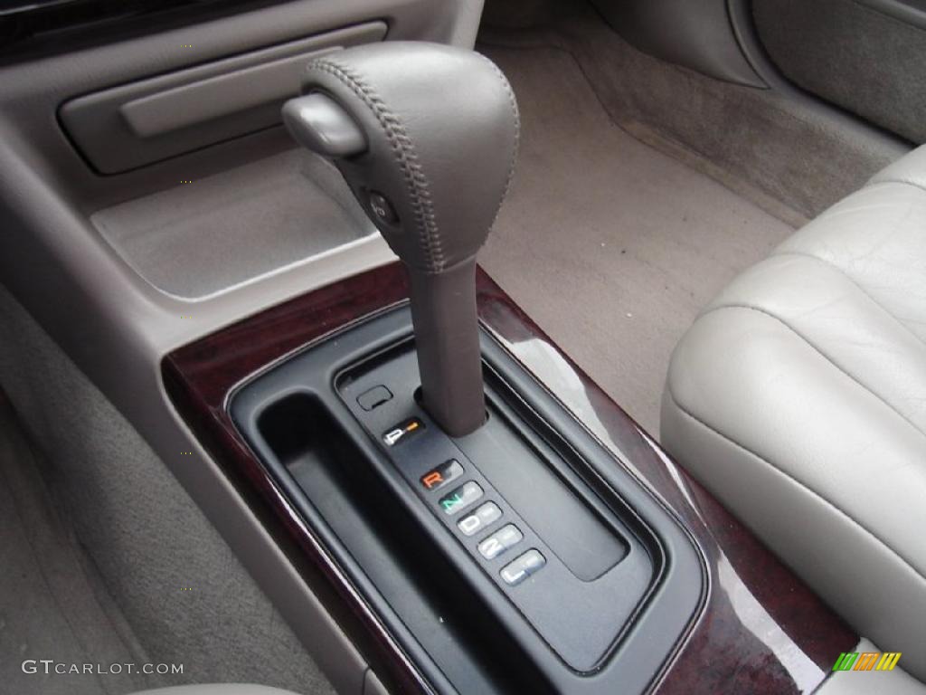 1998 Avalon XLS - Black / Gray photo #31