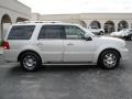 2006 Cashmere Tri-Coat Lincoln Navigator Ultimate  photo #5