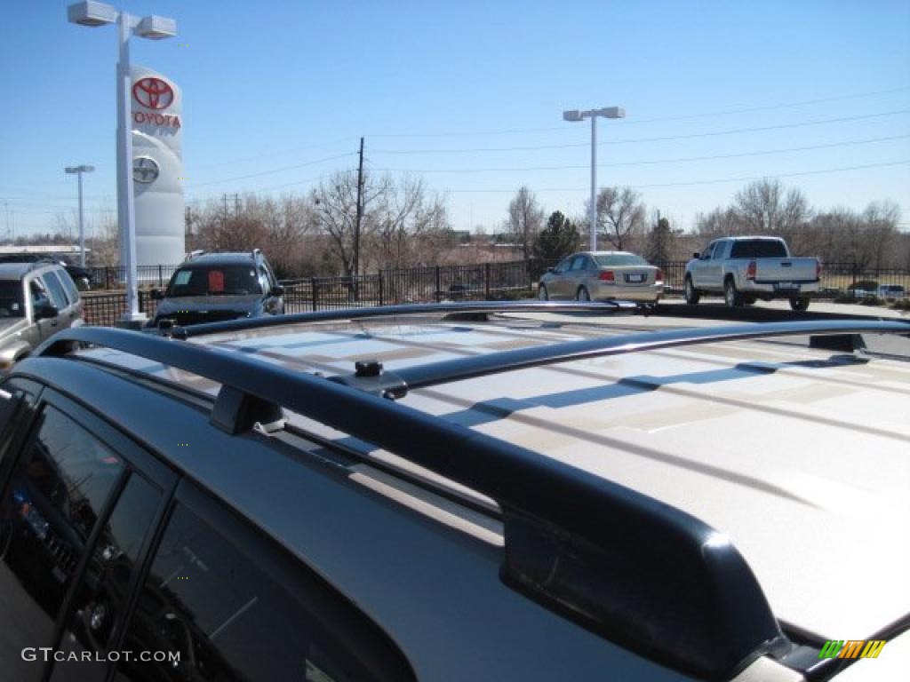 2006 Highlander V6 4WD - Sonora Gold Metallic / Ivory Beige photo #24