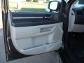 Dark Titanium Metallic - Grand Caravan SE Photo No. 18