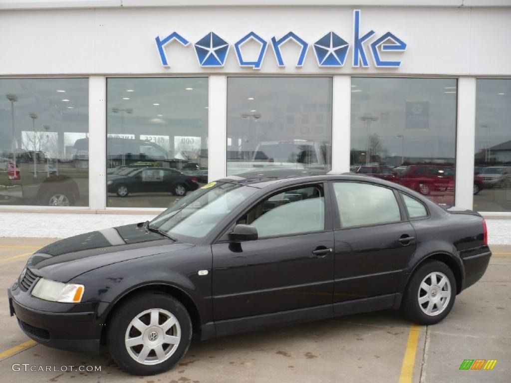 2000 Passat GLS 1.8T Sedan - Black Magic / Beige photo #1