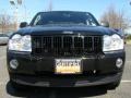Black - Grand Cherokee Laredo 4x4 Photo No. 2