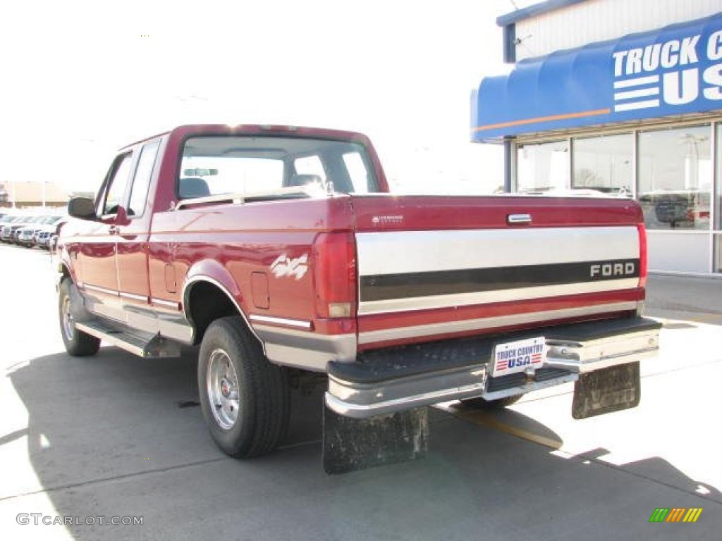 1994 F150 XL Extended Cab 4x4 - Electric Red Metallic / Grey photo #7