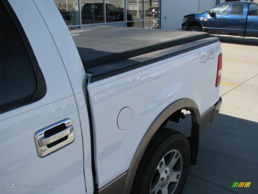 2004 F150 Lariat SuperCrew 4x4 - Oxford White / Tan photo #12