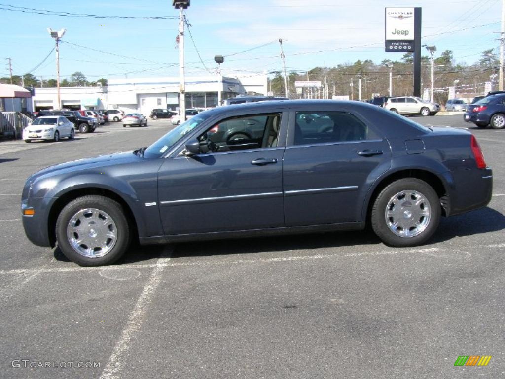 2007 300 Touring Walter P. Chrysler - Steel Blue Metallic / Dark Slate Gray/Light Graystone photo #5