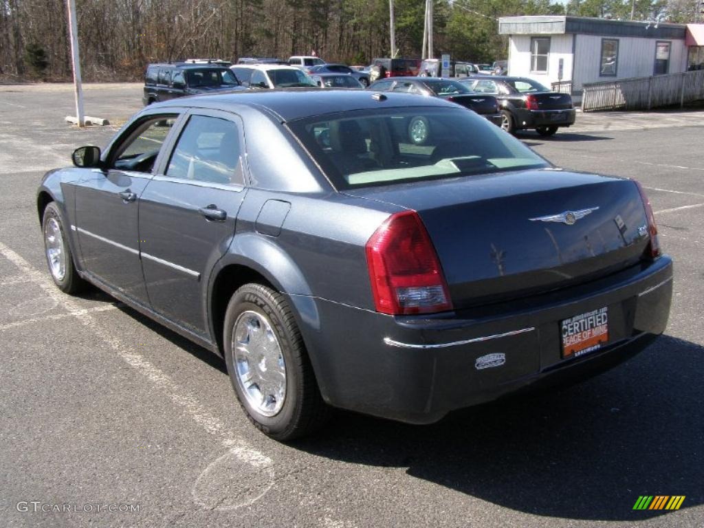 2007 300 Touring Walter P. Chrysler - Steel Blue Metallic / Dark Slate Gray/Light Graystone photo #6