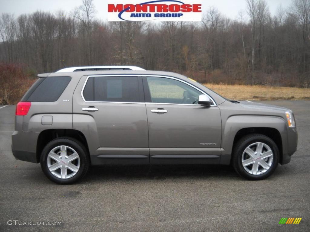 Mocha Steel Metallic GMC Terrain