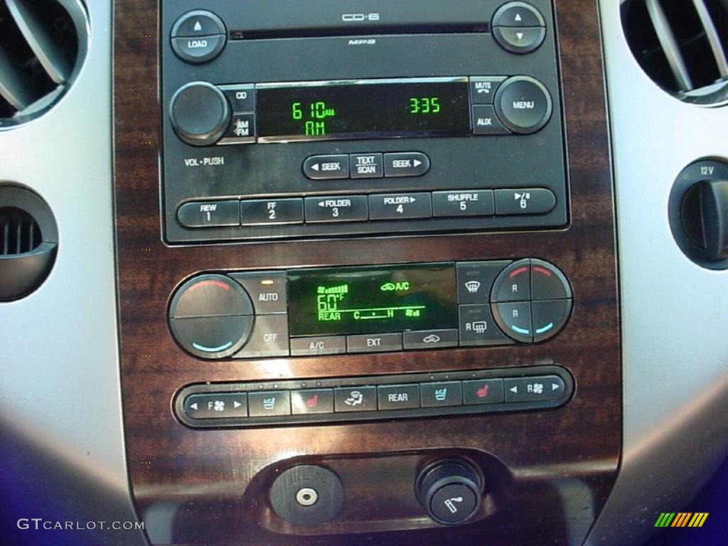 2007 Ford Expedition EL Limited Controls Photo #27133423