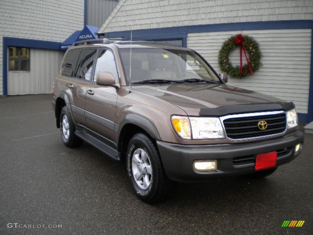1999 Land Cruiser  - Desert Bronze Metallic / Ivory photo #3