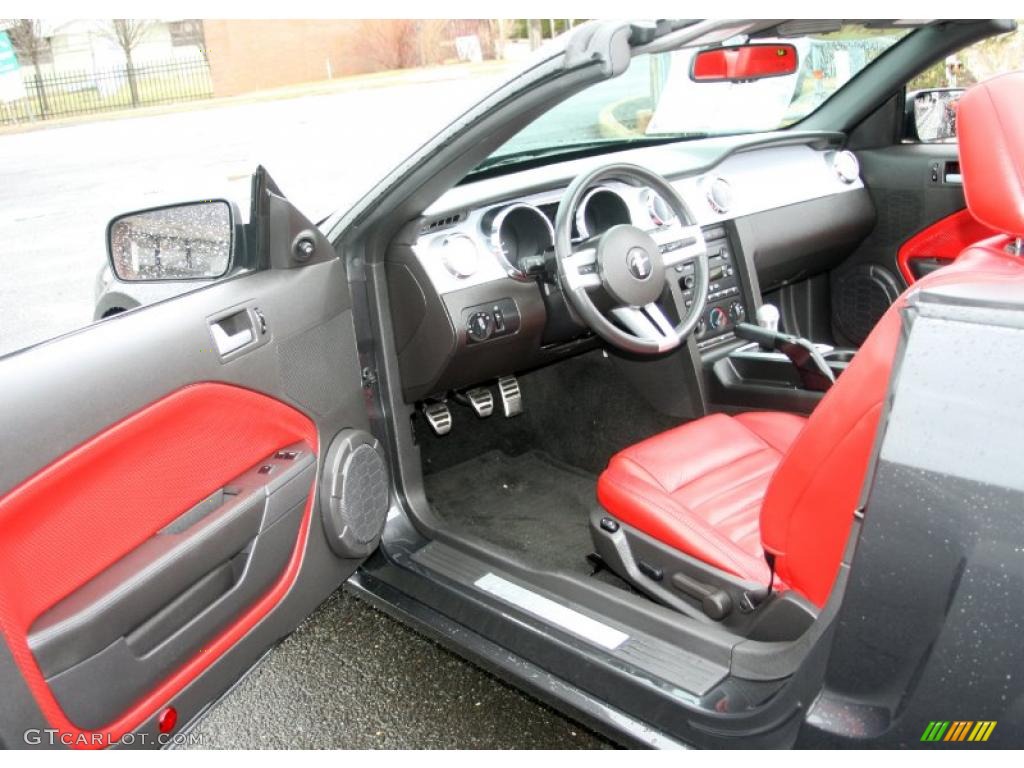 2007 Mustang GT Premium Convertible - Alloy Metallic / Black/Red photo #11