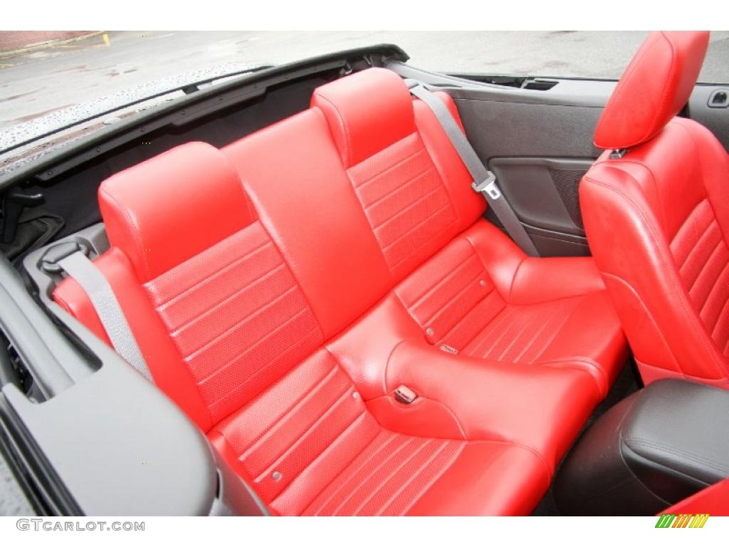 2007 Mustang GT Premium Convertible - Alloy Metallic / Black/Red photo #14