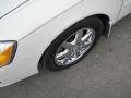 2002 Diamond White Pearl Toyota Avalon XLS  photo #9
