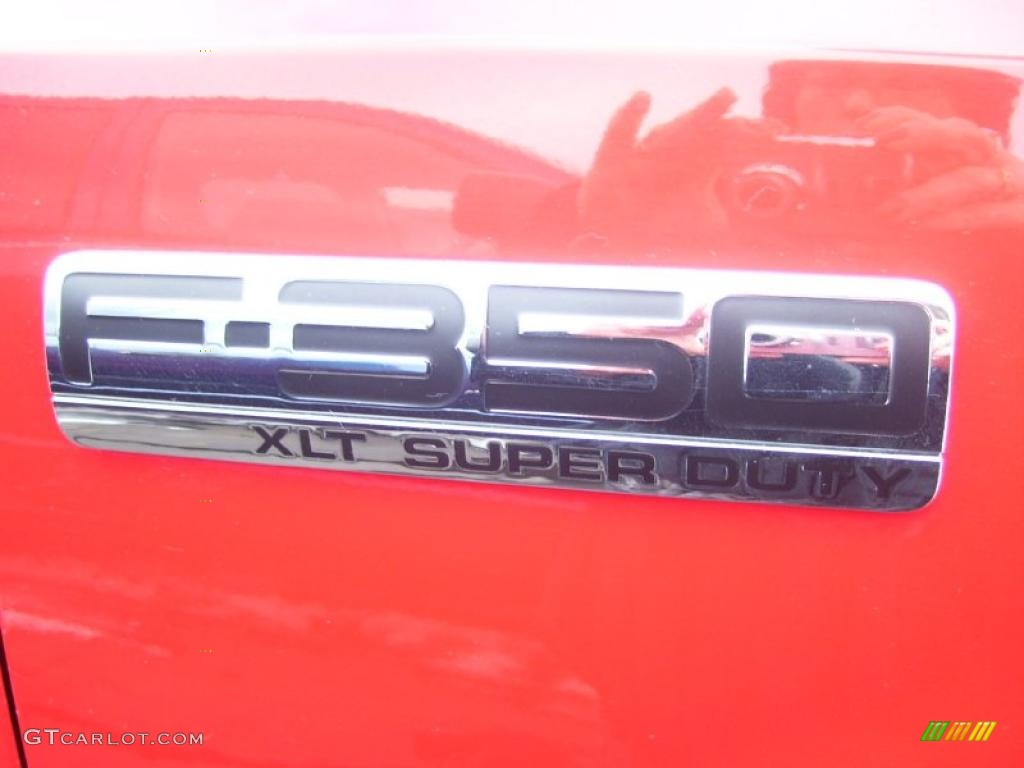 2005 F350 Super Duty XLT SuperCab 4x4 - Red / Medium Flint photo #7