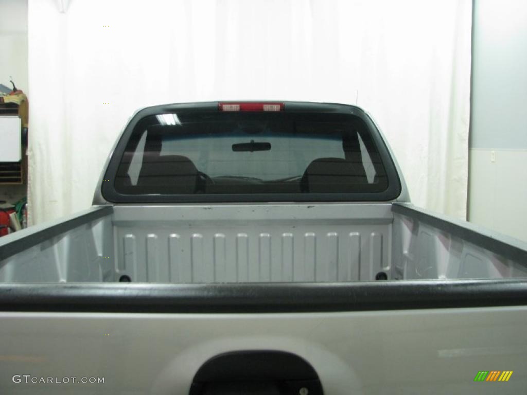 2002 F150 XLT Regular Cab - Silver Metallic / Dark Graphite photo #5