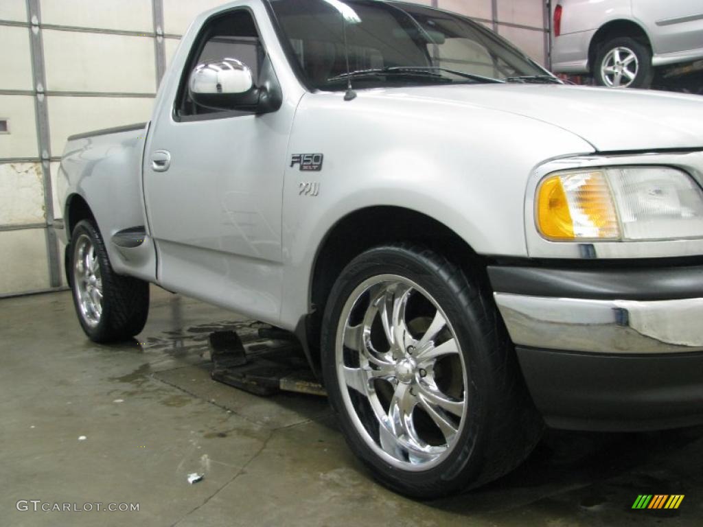 2002 F150 XLT Regular Cab - Silver Metallic / Dark Graphite photo #10