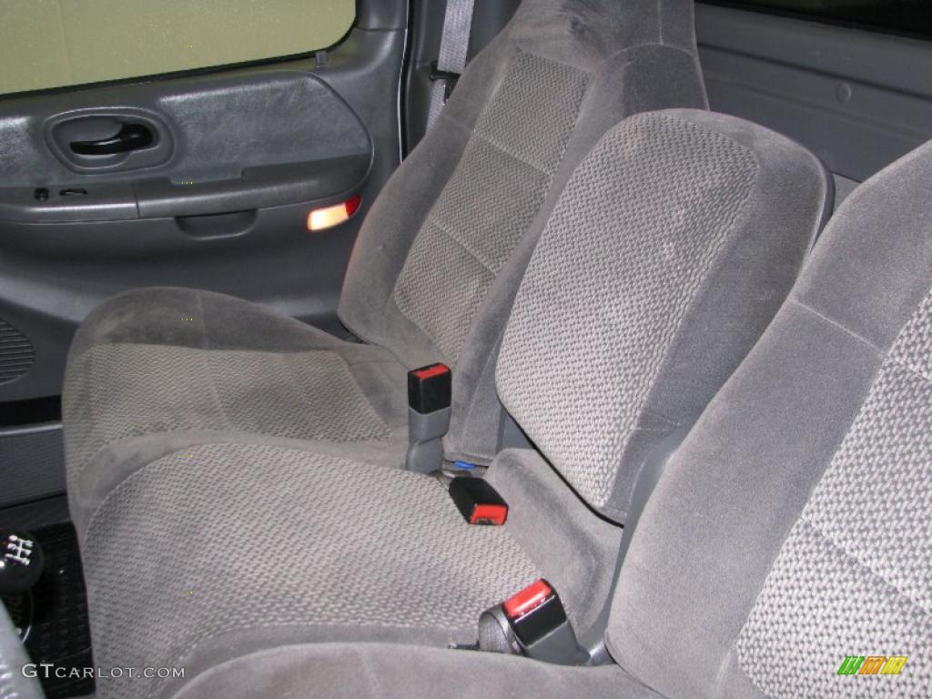 2002 F150 XLT Regular Cab - Silver Metallic / Dark Graphite photo #30