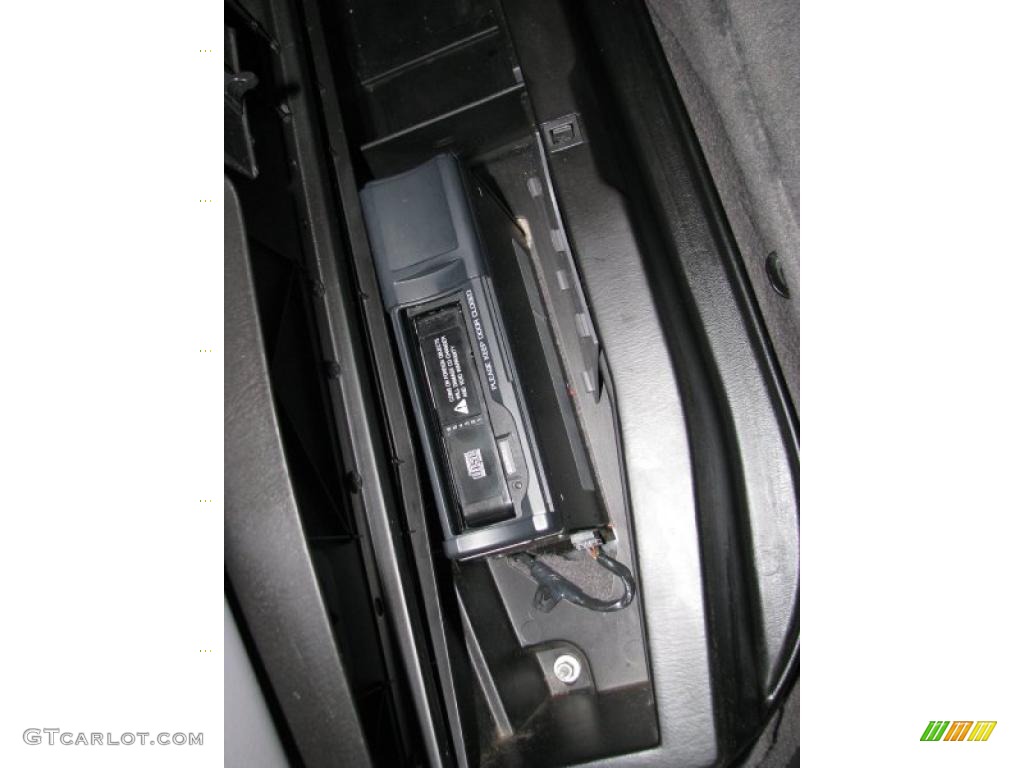 2002 F150 XLT Regular Cab - Silver Metallic / Dark Graphite photo #43