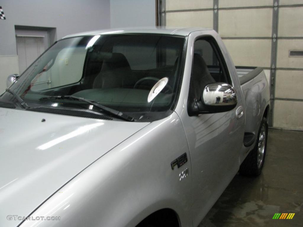 2002 F150 XLT Regular Cab - Silver Metallic / Dark Graphite photo #53