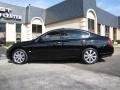 Black Obsidian - M 35 Sedan Photo No. 4