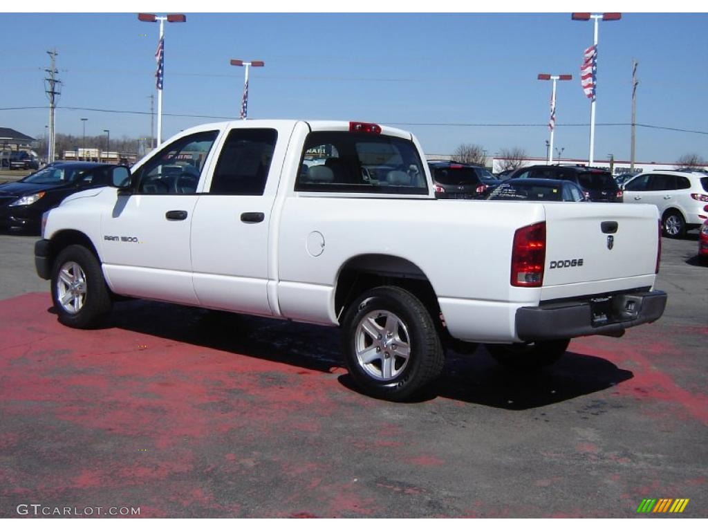 2006 Ram 1500 ST Quad Cab - Bright White / Medium Slate Gray photo #3