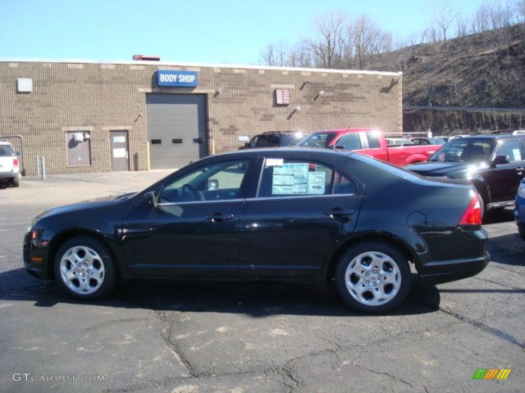 2010 Fusion SE - Atlantis Green Metallic / Charcoal Black photo #6