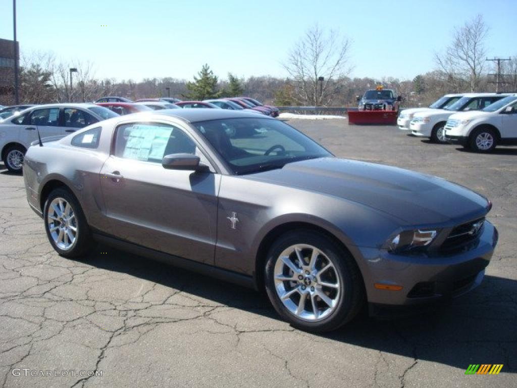 Sterling Grey Metallic Ford Mustang