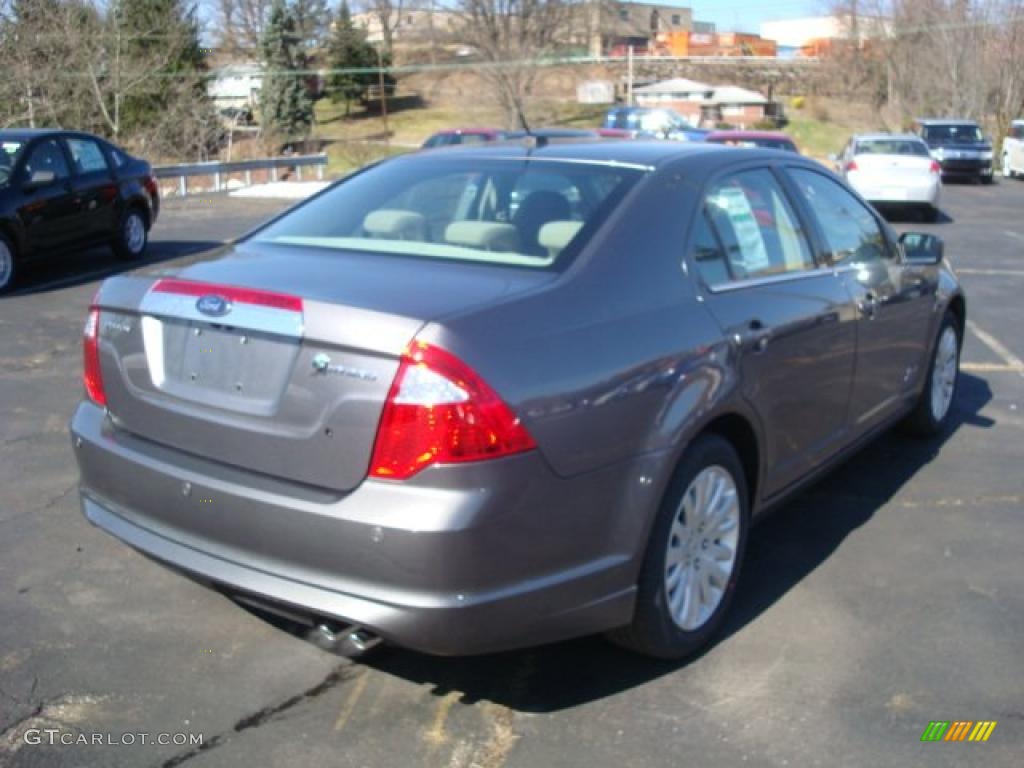 2010 Fusion Hybrid - Sterling Grey Metallic / Medium Light Stone photo #3