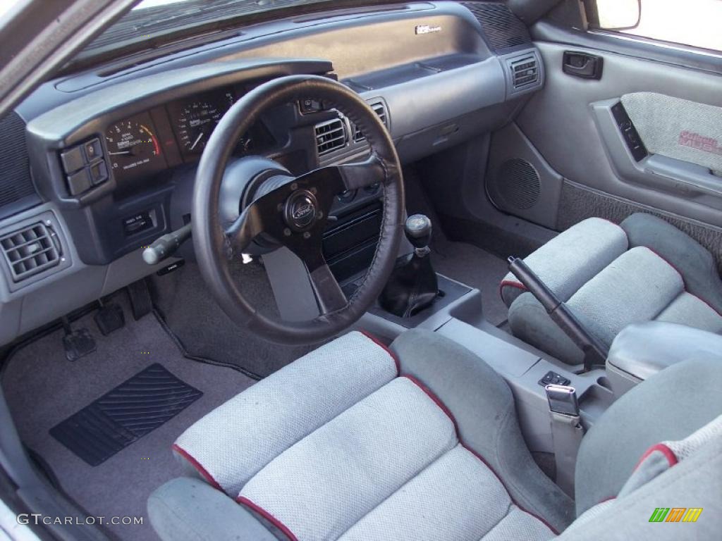 1988 Mustang Saleen Hatchback - Oxford White / Gray photo #32