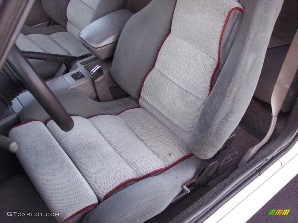 1988 Mustang Saleen Hatchback - Oxford White / Gray photo #37