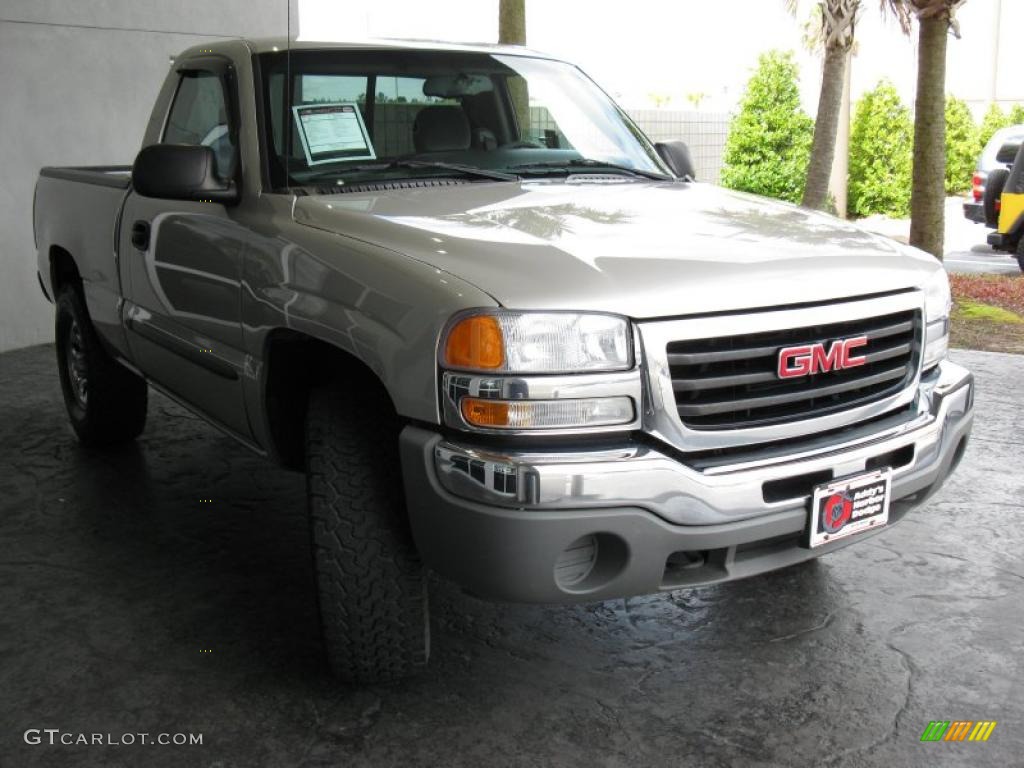 2006 Sierra 1500 SL Regular Cab 4x4 - Silver Birch Metallic / Dark Pewter photo #4
