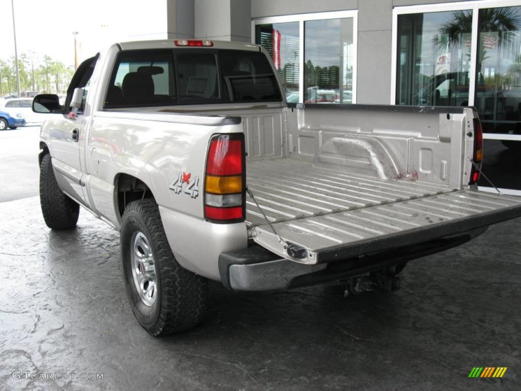 2006 Sierra 1500 SL Regular Cab 4x4 - Silver Birch Metallic / Dark Pewter photo #9