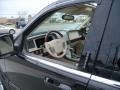 Black - Aviator Luxury AWD Photo No. 24