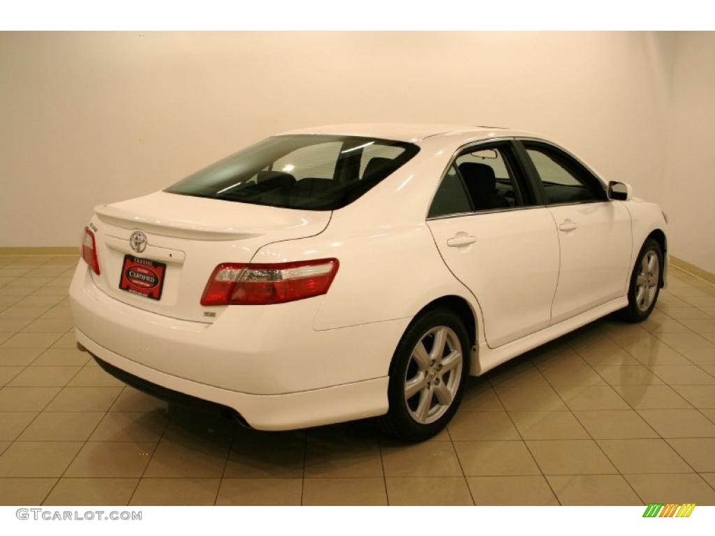 2008 Camry SE - Super White / Dark Charcoal photo #7