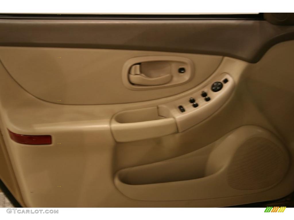 1998 Intrigue GL - Gold Metallic / Beige photo #8