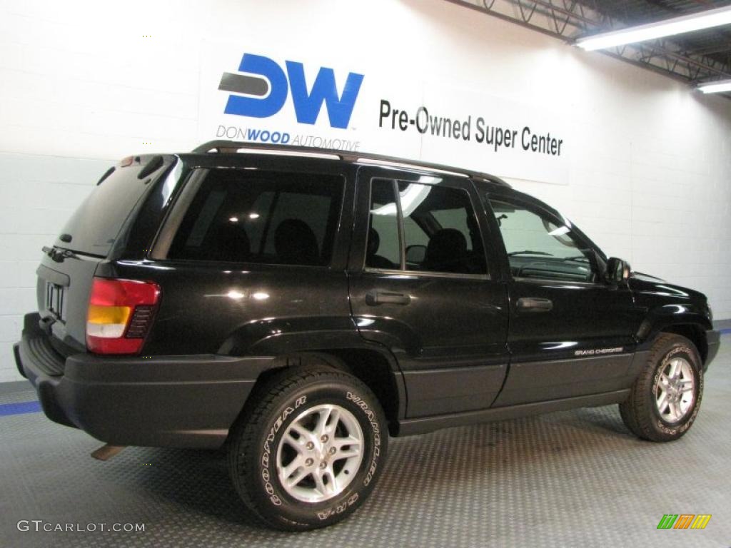 2003 Grand Cherokee Laredo 4x4 - Brilliant Black / Dark Slate Gray photo #4