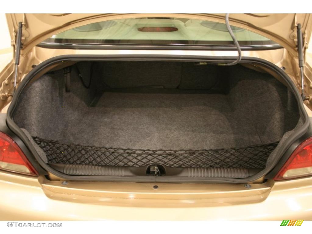 1998 Intrigue GL - Gold Metallic / Beige photo #18