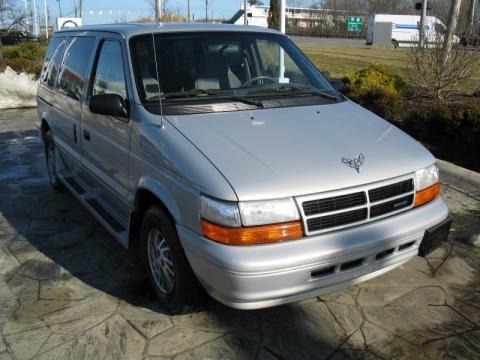 1995 Dodge Caravan SE Data, Info and Specs