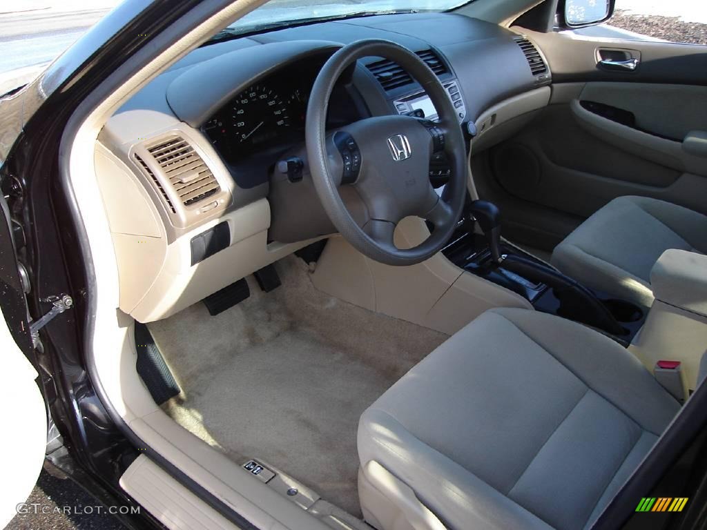 2006 Accord SE Sedan - Nighthawk Black Pearl / Ivory photo #20