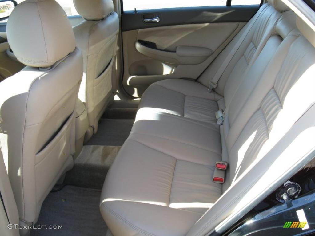 2007 Accord SE V6 Sedan - Nighthawk Black Pearl / Ivory photo #20