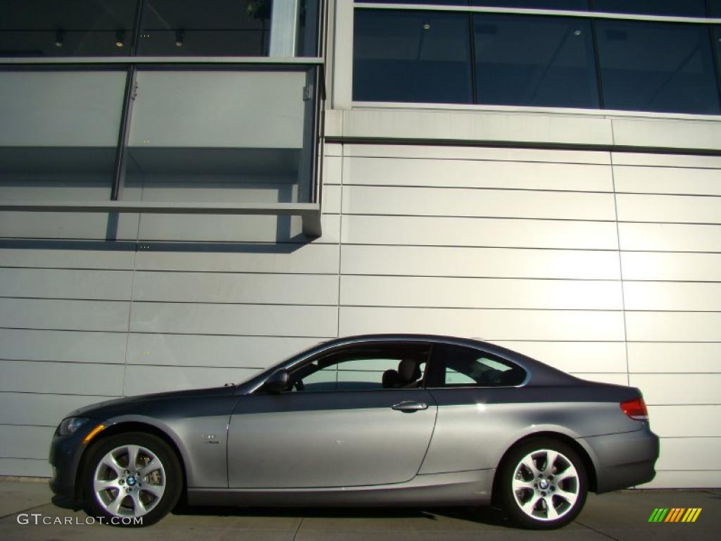 2010 3 Series 335i xDrive Coupe - Space Gray Metallic / Black photo #3