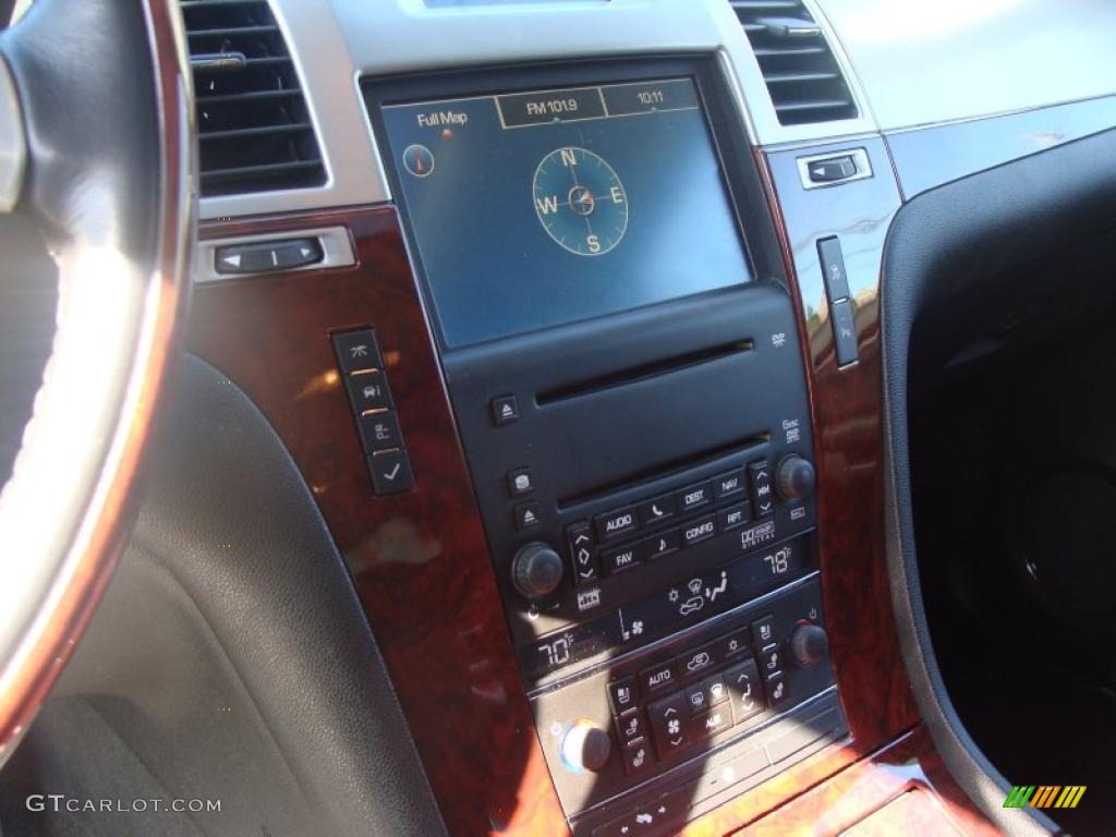 2007 Escalade AWD - Gold Mist / Ebony/Ebony photo #26