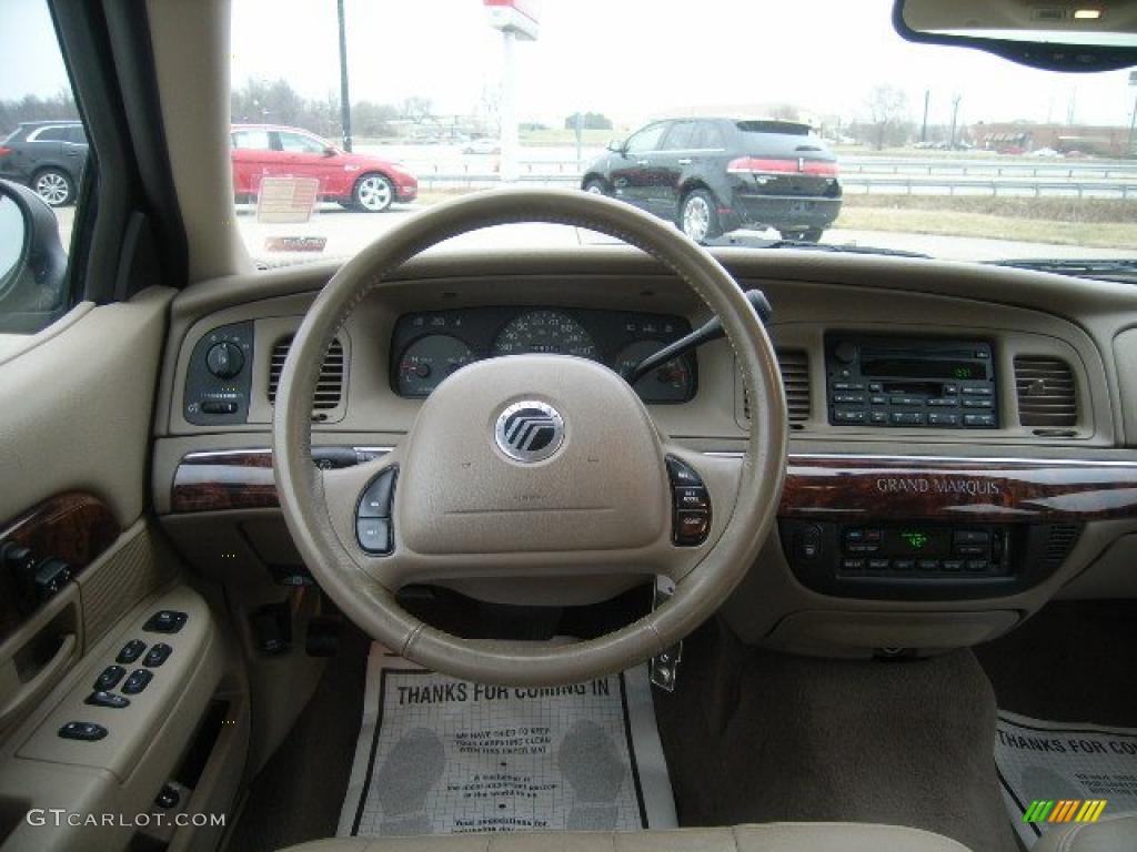 2004 Grand Marquis LS - Arizona Beige Metallic / Medium Parchment photo #16